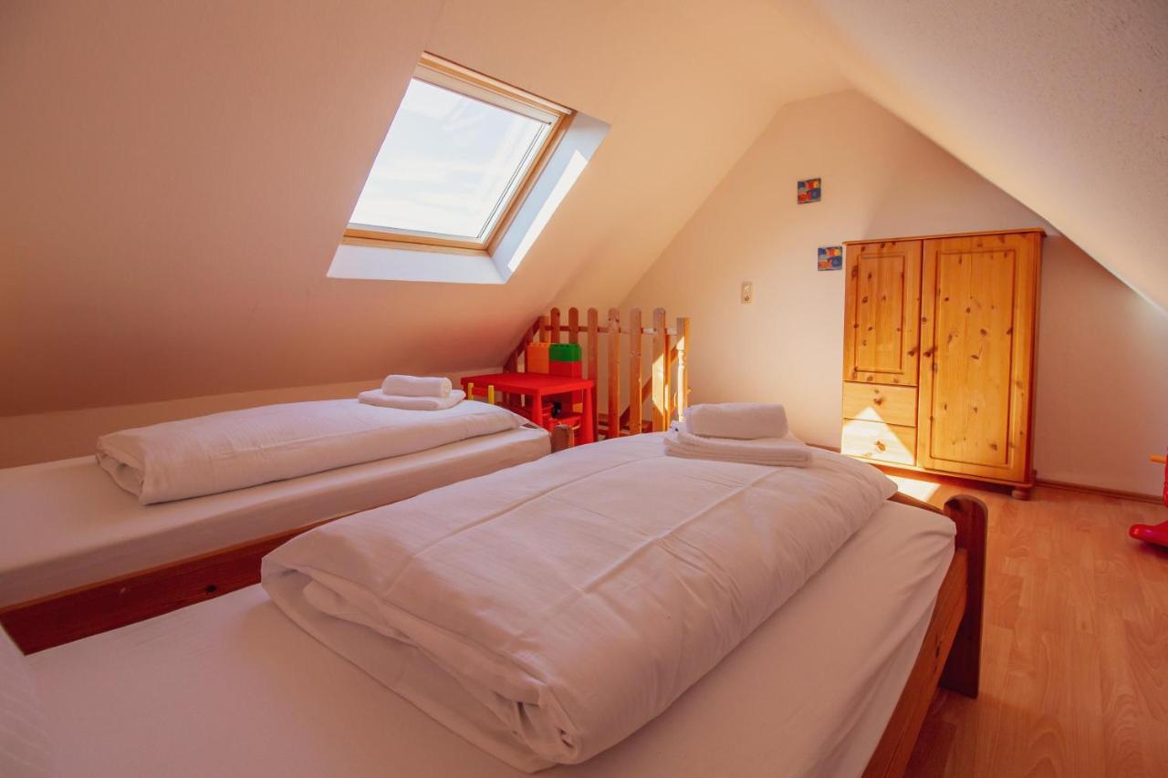Apartament Haus Leuchtturm - Ebbe Krummhörn Zewnętrze zdjęcie